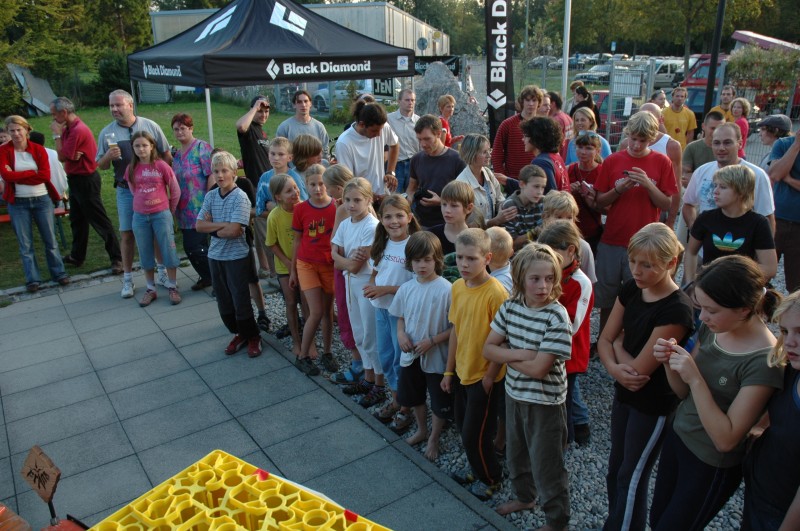 Warten auf die Siegerehrung