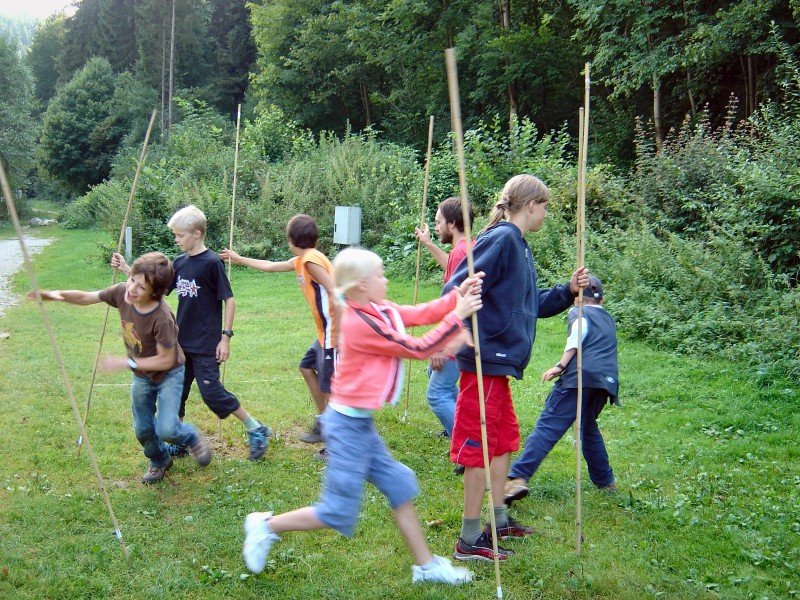 Rundlauf mit Stangenfangen 