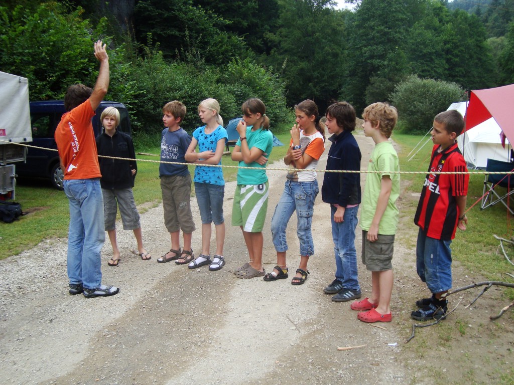 Ferdl erklaert das Spiel